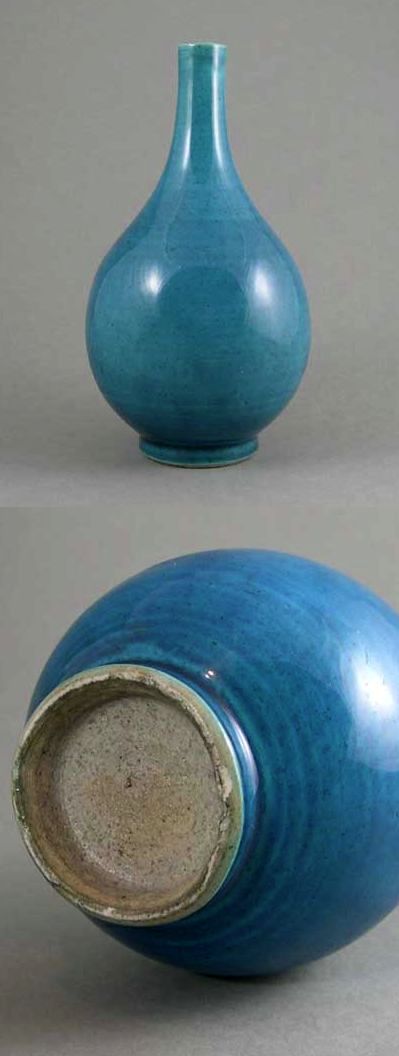 Turquoise monochrome glaze
